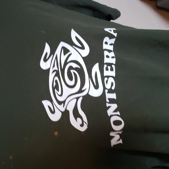 Montserrat Caribbean tropical turtle print shirt - Picture 3 of 5